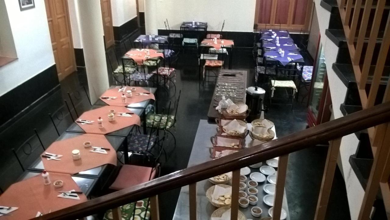Los Amigos De La Linda Salta Luaran gambar